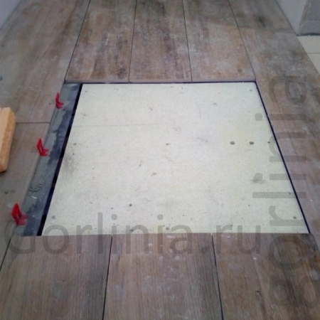 Напольный люк АМО 600*600